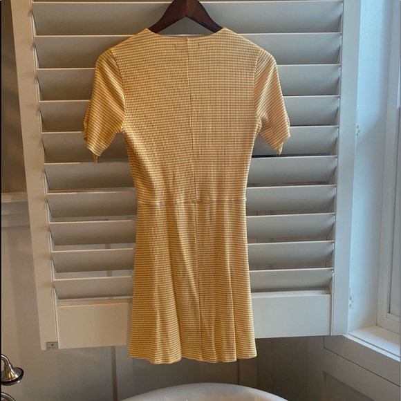 Reformation small ribbed yellow/white dress - Picture 3 of 6